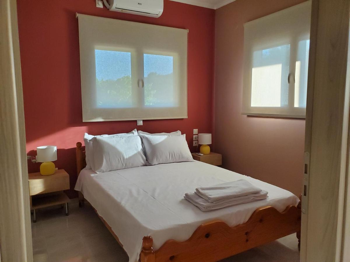 Backyard Apartment Kalligoni Ngoại thất bức ảnh